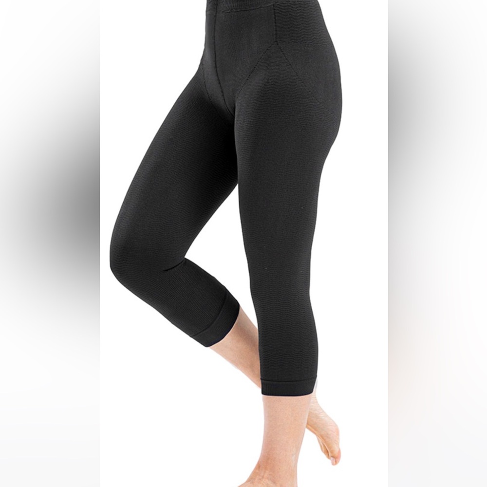 Solidea slimming anti-cellulite capris from Italy